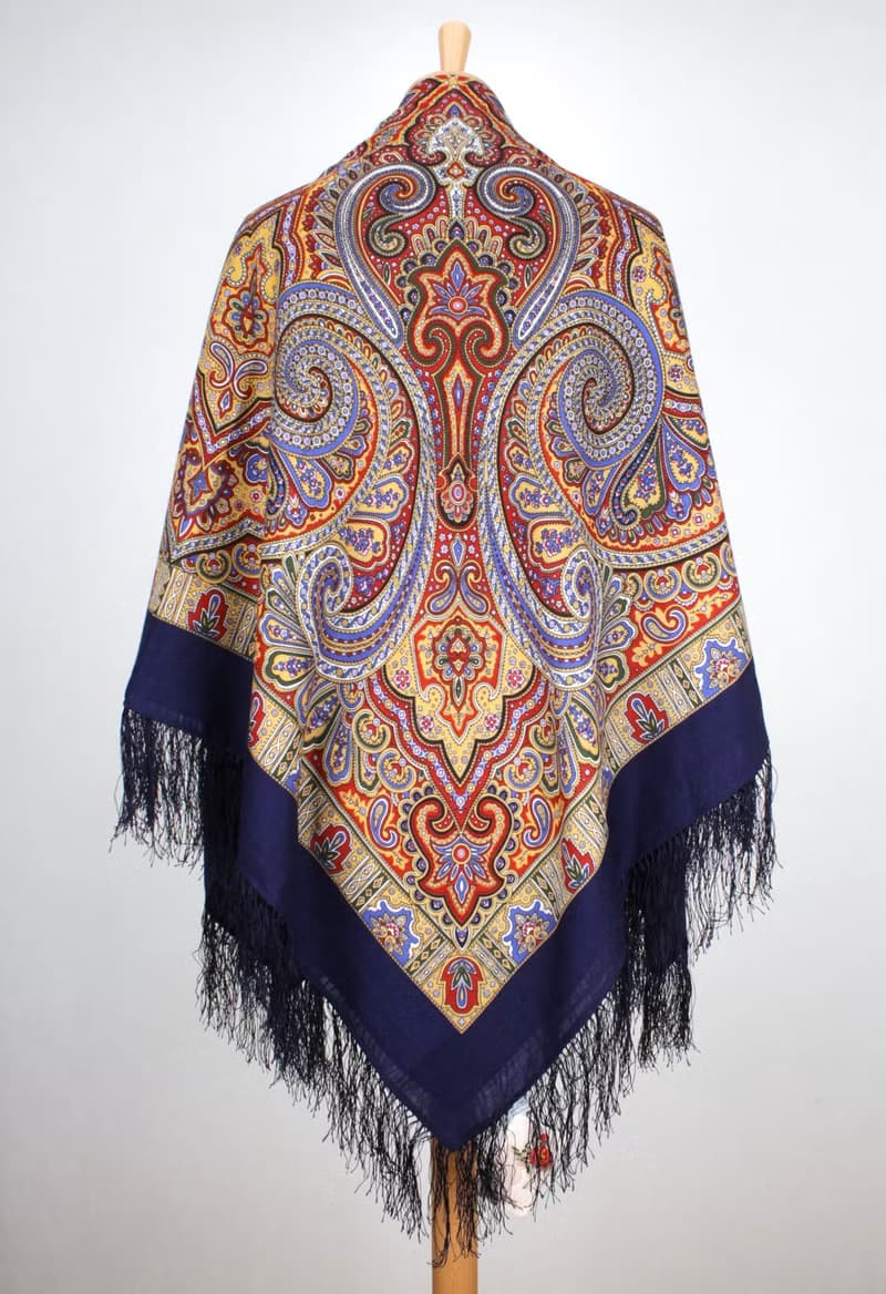 Pavlovo Posad Russian Shawl 100% Wool Scarf 125x125 cm Wrap Silk Fringe 814-14