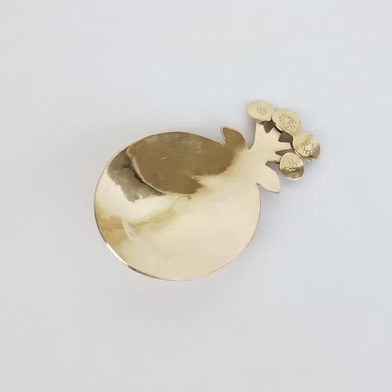 真鍮製　藤袴の茶匙