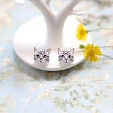 Maine Coon cat Earrings, Cat Stud Earrings, cat sculpture, cat lover gifts