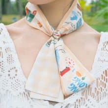【香港手繪長絲巾】 米黃色 TWILLY 絲巾配絲巾扣禮盒/香港禮品