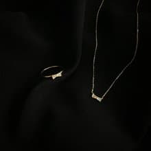 緞結鑽石項鍊 Soft Bow Diamond Necklace- 18K純金 0.11克拉