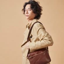【側背包/24H快速出貨】相機包/橫式側背包(S) 男女適用 植鞣革