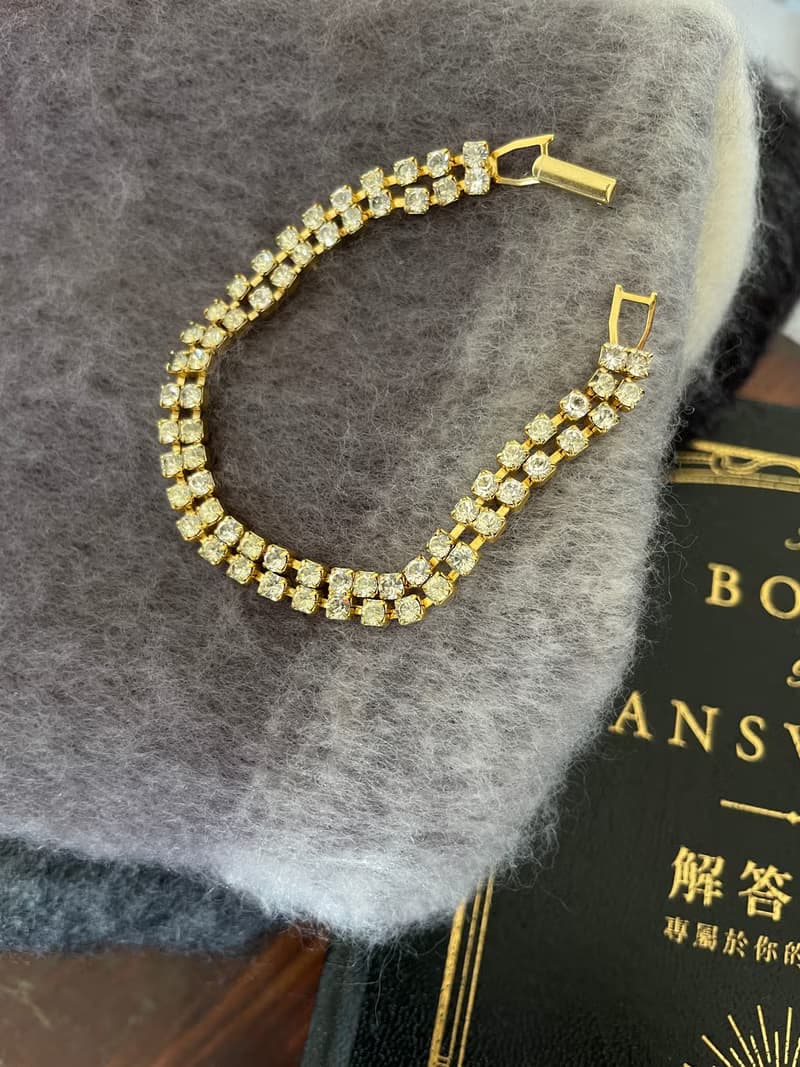 古董摩登透明萊茵石手鍊  BR116