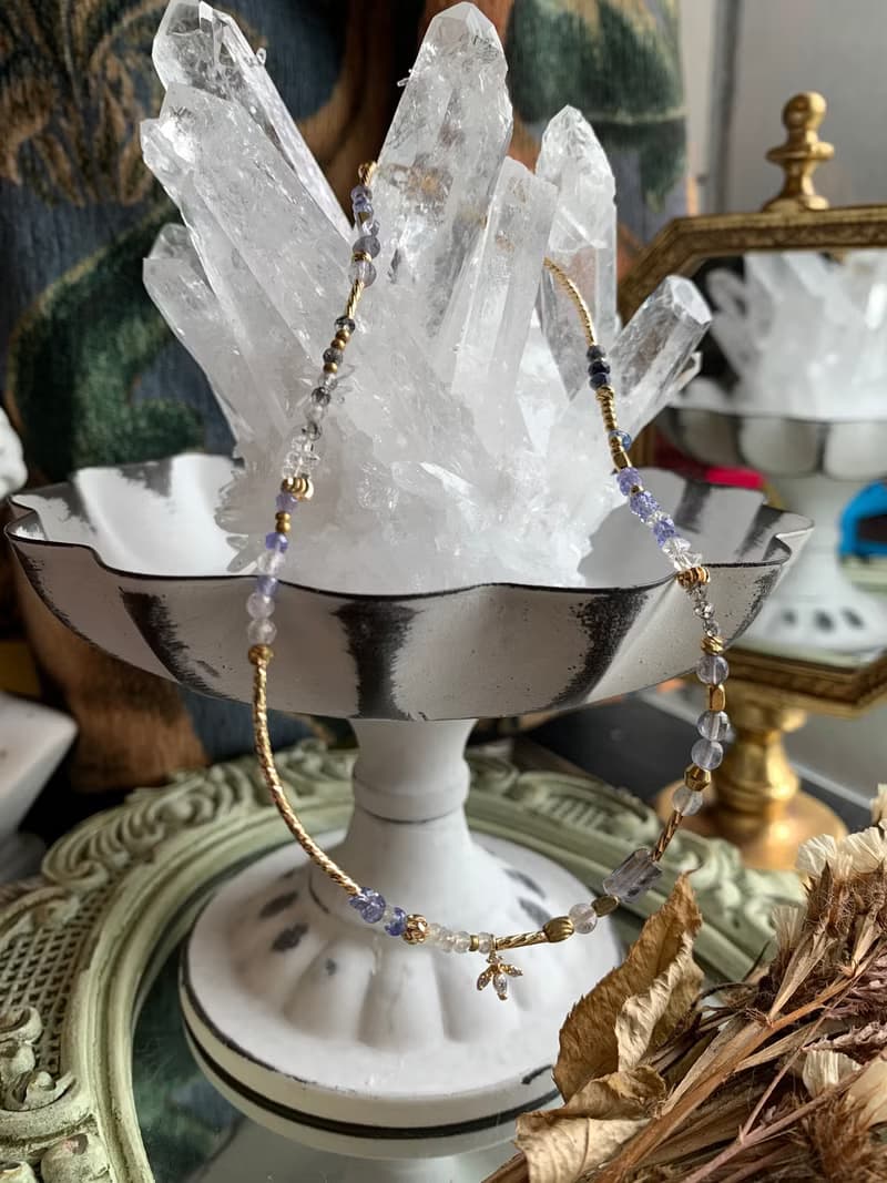 -沈睡的莎芙-天然水晶手鍊/黃銅手鍊