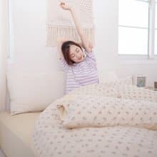 (雙人)UMORFIL膠原蛋白狐狸剪花寢具組-點點棕∣四件組