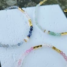 柔情詠花【清流主義】- 堇青石 翡翠 草莓晶 細款半寶石手鍊