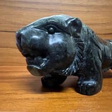 勇猛-黑色和田墨玉老虎帶頂頭金皮動物擺件/力量/工作/招財/咬錢