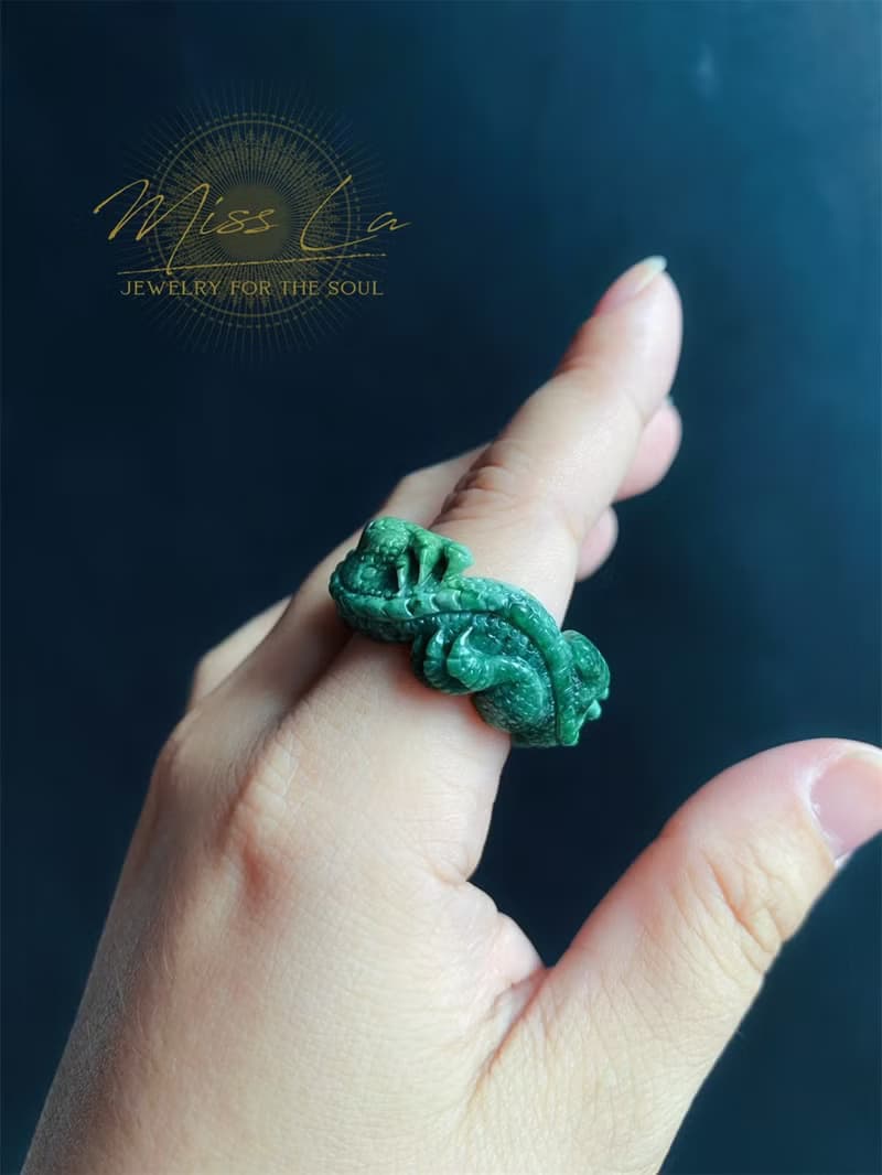天然翡翠 手工龍戒 危地馬拉 雕刻戒指 內徑20.3mm 招財霸王 ring