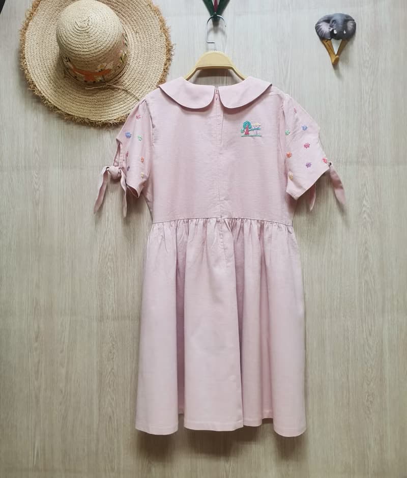 手工刺繡連衣裙、兔、狐、花、心