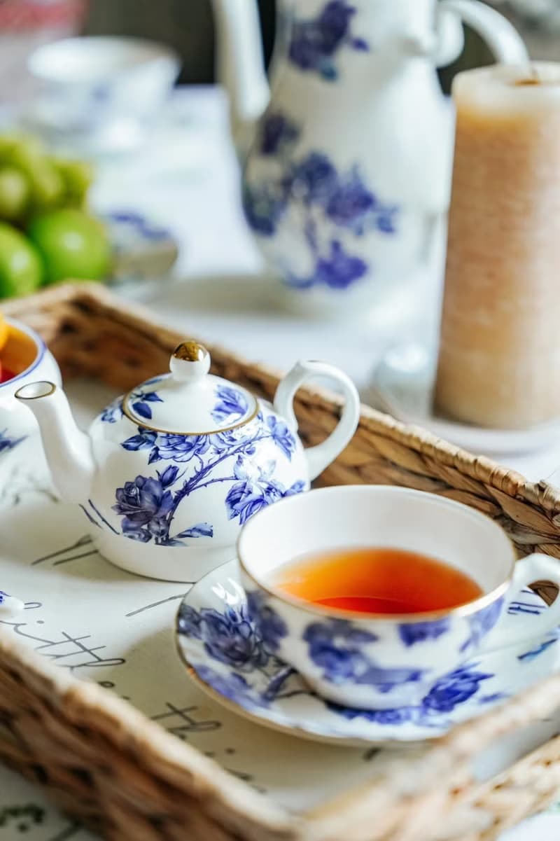 英國Aynsley 藍玫瑰系列 骨瓷獨享杯壺組