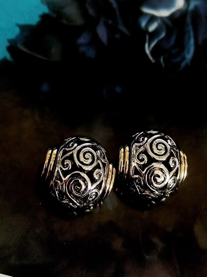 vintage jewelry  金屬騰雲圖騰夾式耳環