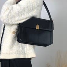 【 日本直送　名牌中古包 】Yves Saint Laurent イヴ・サンローラン ショルダーバッグ ブラック YSL レザー リザード型押し m3beni