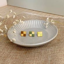 巧克力、抹茶、綠茶 方格餅乾耳環 | 袖珍