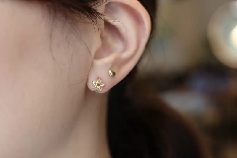 14K 手繪線條星星耳扣耳環(內徑 6mm)