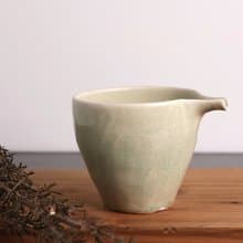冰裂綠灰茶盅
