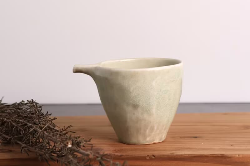 冰裂綠灰茶盅