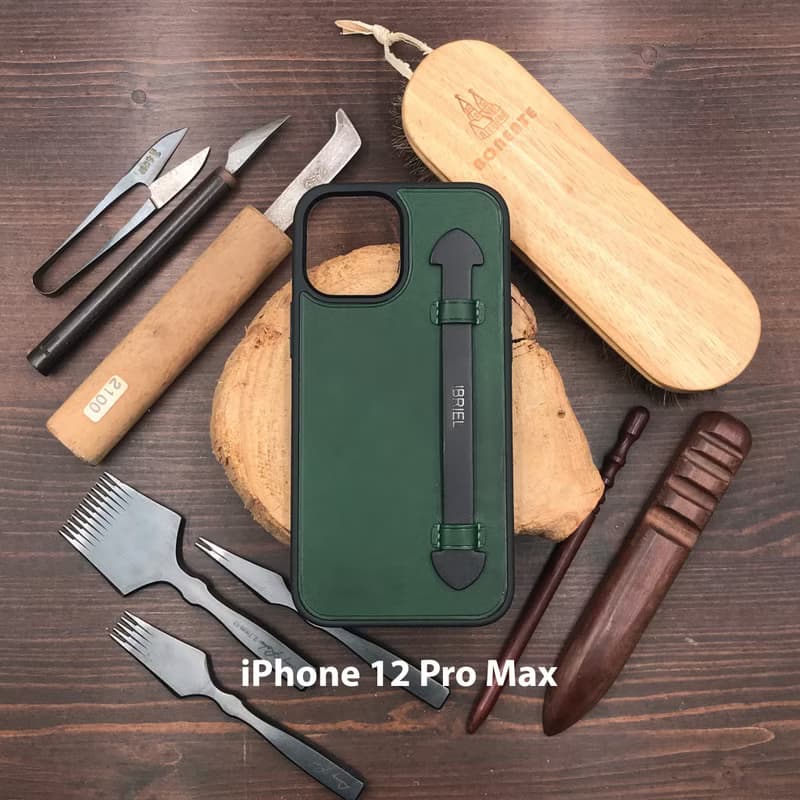 【iPhone手帶手機殼】綠色植鞣牛皮/防摔全包覆/輕鬆自拍