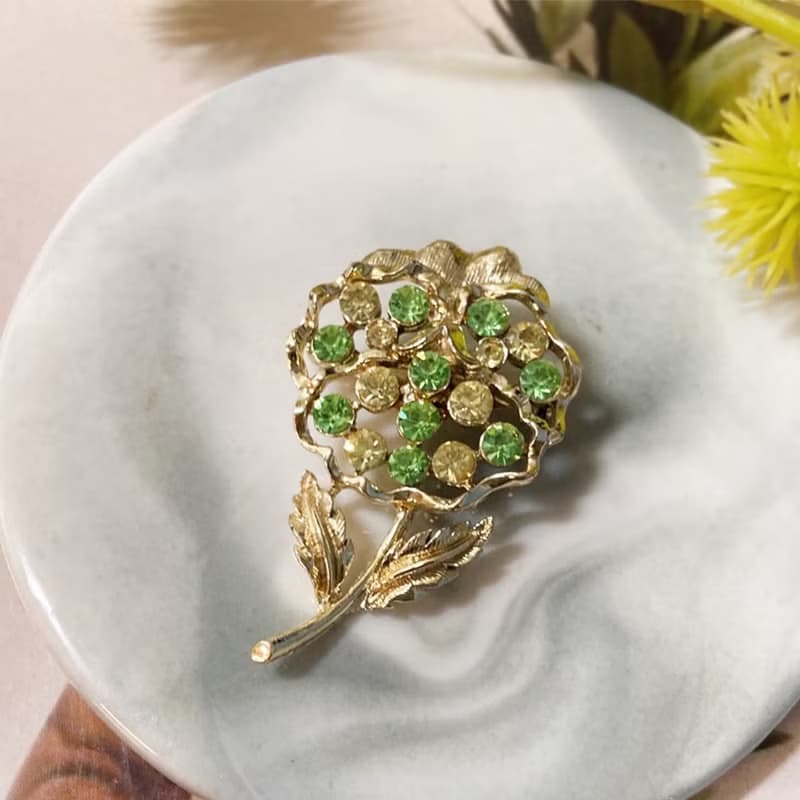 【西洋古董飾品】極閃黃綠系花卉 花束 捧花 漸層萊茵石 胸章胸針