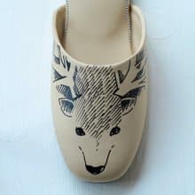 CLOAKROOMS OF .Fuller 室內拖鞋 設計款- deer (奶茶色)