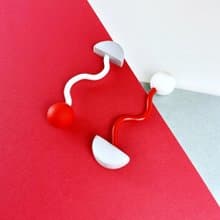 tempo white×red ピアス イヤリング