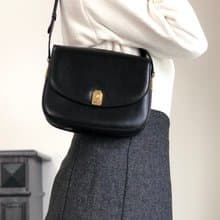 【 日本直送　名牌中古包 】CELINE セリーヌ ショルダーバッグ ブラック ブラゾン フロントバックル レザー vintage ヴィンテージ ery5dr