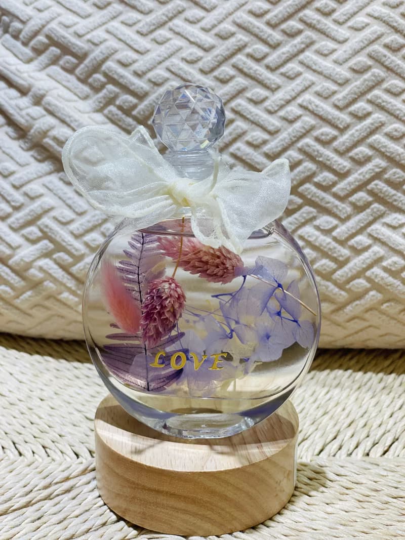 嵐緹花香室 永生花浮游花燈 婚禮小物/探房禮物/生日禮物/喬遷禮