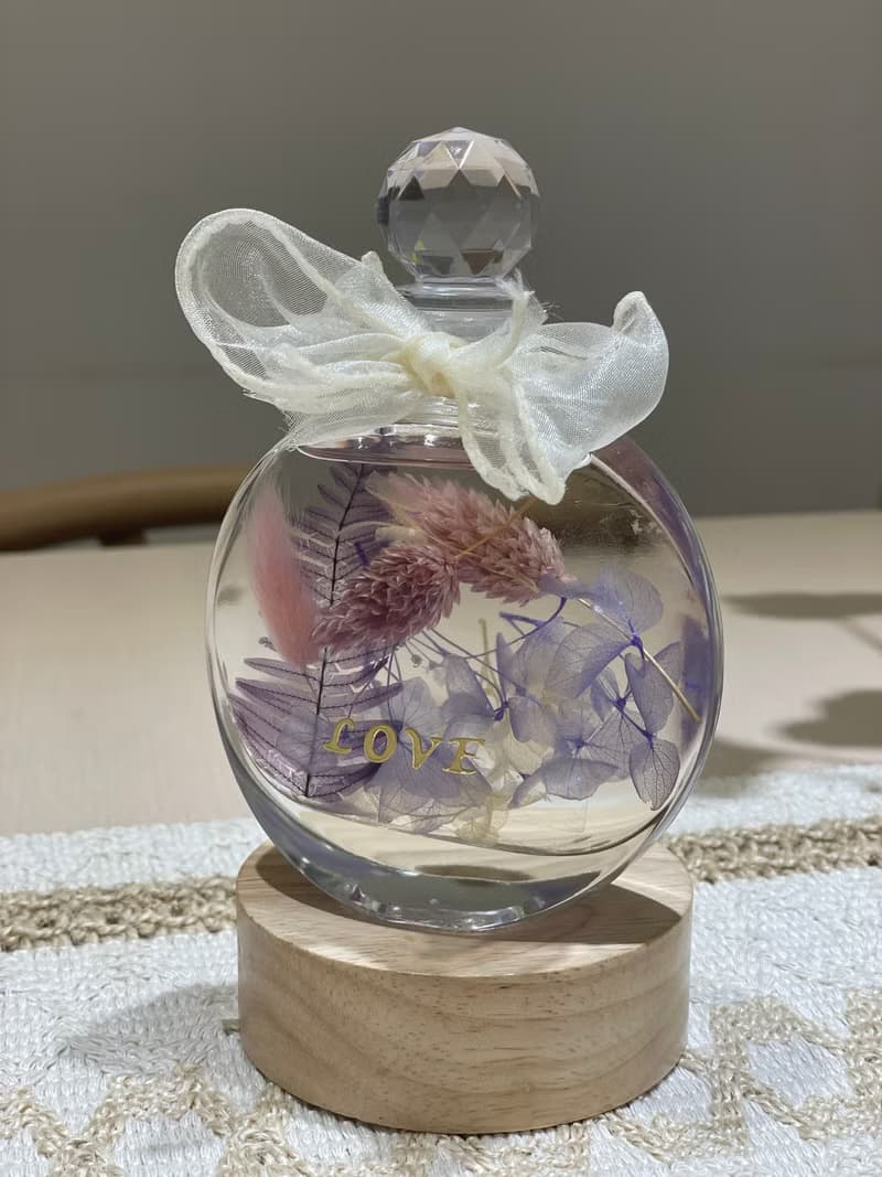 嵐緹花香室 永生花浮游花燈 婚禮小物/探房禮物/生日禮物/喬遷禮