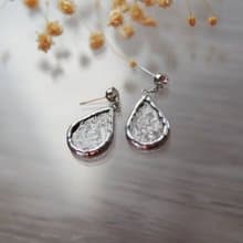 【24小時出貨】水滴耳環(小)-鑽石花玻璃