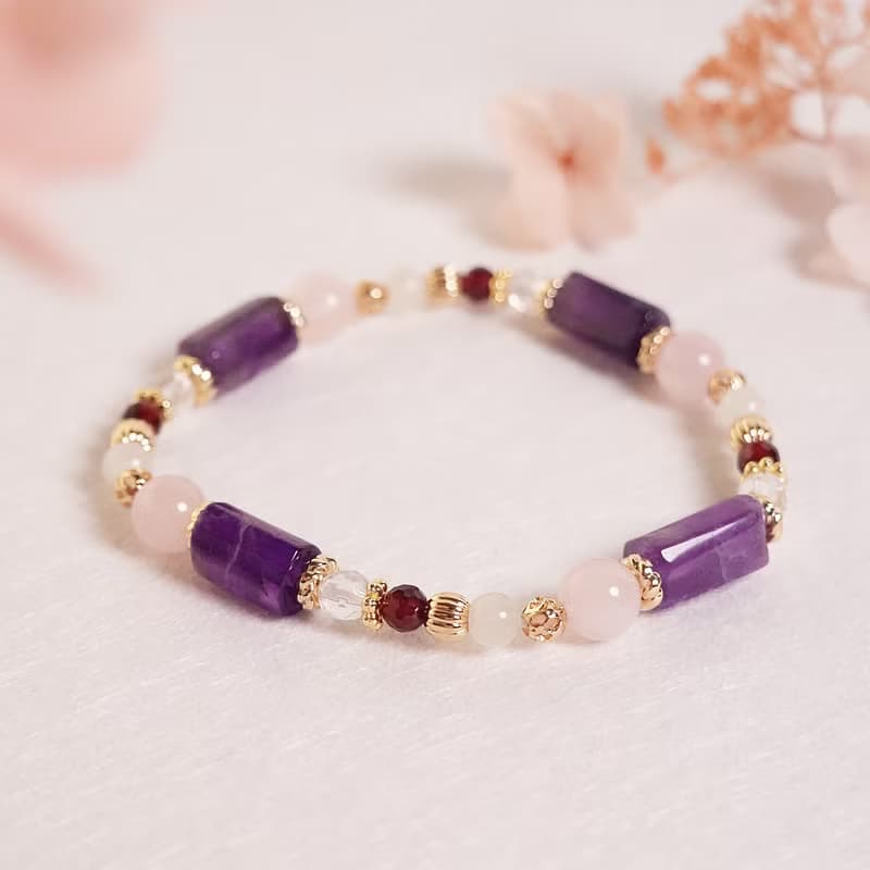 目不轉睛│紫水晶  粉晶 紅石榴石 白水晶 月光石 水晶手鍊