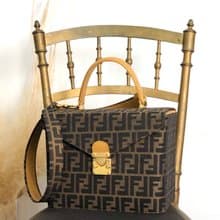 【 日本直送　名牌中古包 】FENDI フェンディ ズッカ ハンドバッグ ブラウン ロック ジャガード 2way バニティバッグ vintage  zxeb84