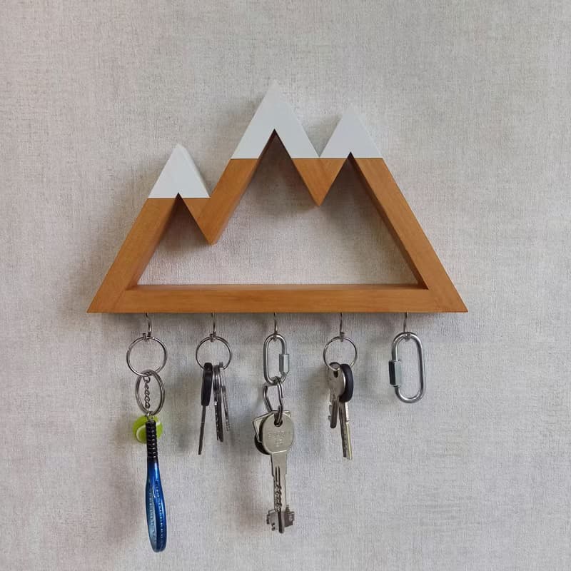 Wooden wall key holder Mountains peaks (white tops)