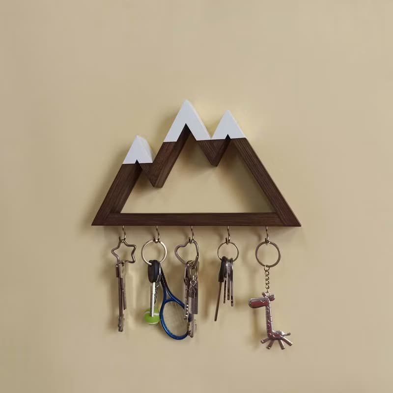 Wooden wall key holder Mountains peaks (white tops)