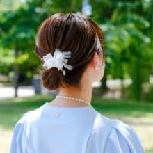 ムーンストーン | 咲き編みヘアゴム | 6月誕生石