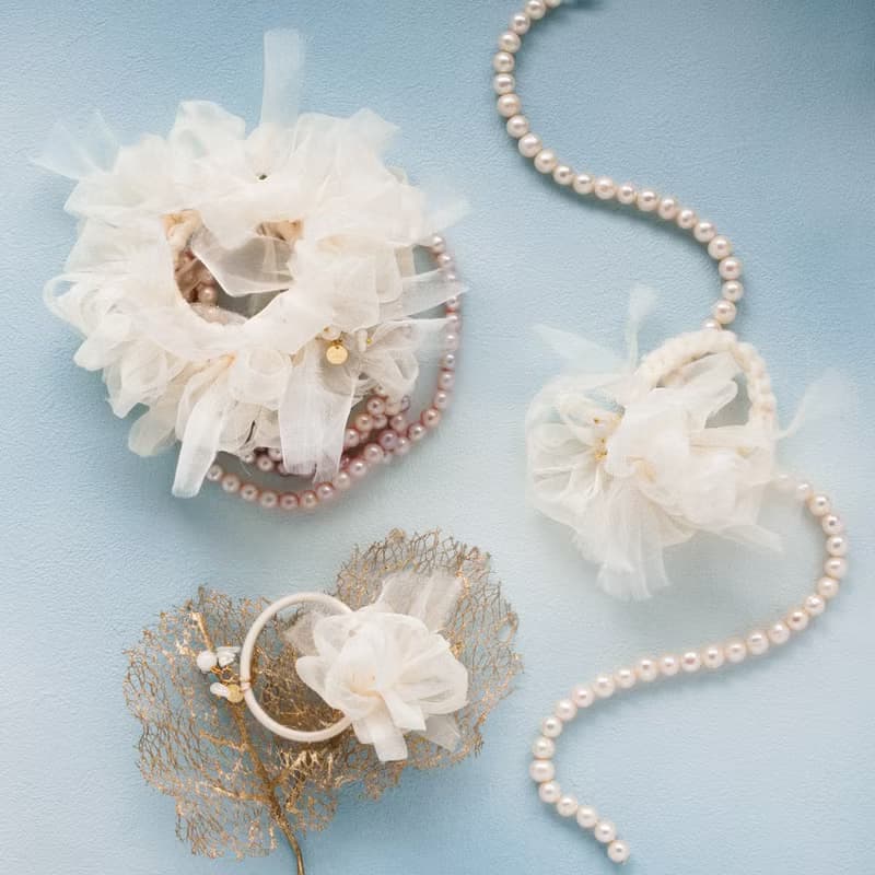 ムーンストーン | 咲き編みヘアゴム | 6月誕生石