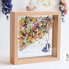 【お名前入り/結婚祝い/両親贈呈品/子育て感謝状】幸せのバルーン_プリザーブドフラワーとドライフラワーのガラスフレームglassart_baloon(M)