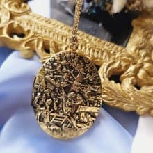 英國早期人物生活金色浮雕LOCKET項鍊/vintage西洋古董飾品