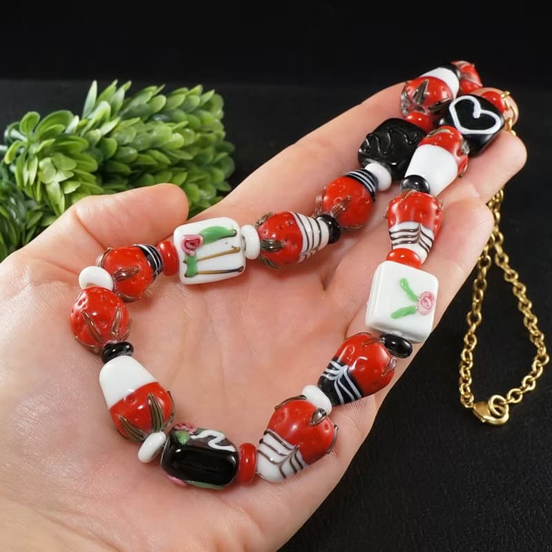 Red Strawberry in Chocolate Lampwork Murano Glass Beaded Necklace Woman Jewelry