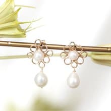 14kgf-flower motif pearl pierced earrings/can change to clip-on