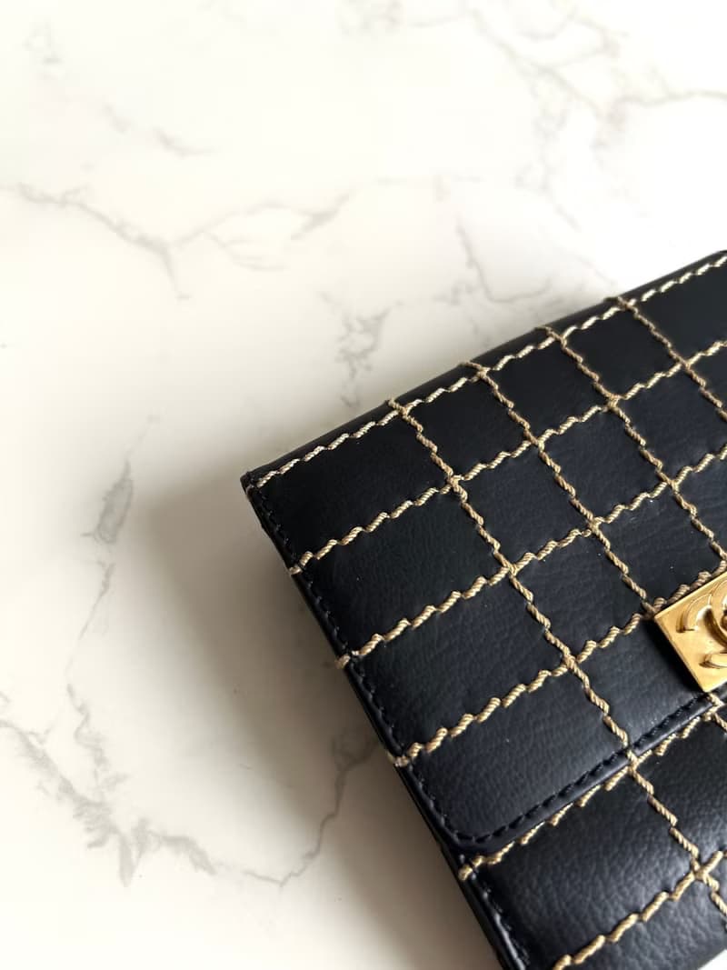 稀有中古二手Chanel黑色外縫線金扣皮革短夾銀包錢包中古包古董包