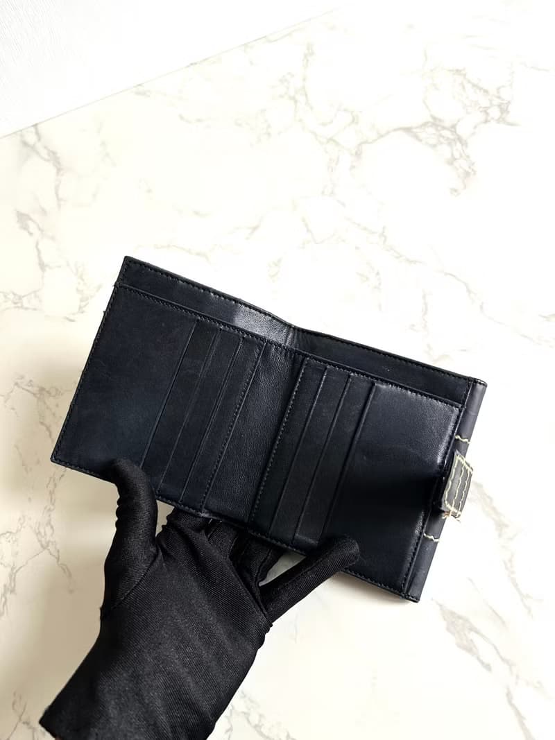 稀有中古二手Chanel黑色外縫線金扣皮革短夾銀包錢包中古包古董包