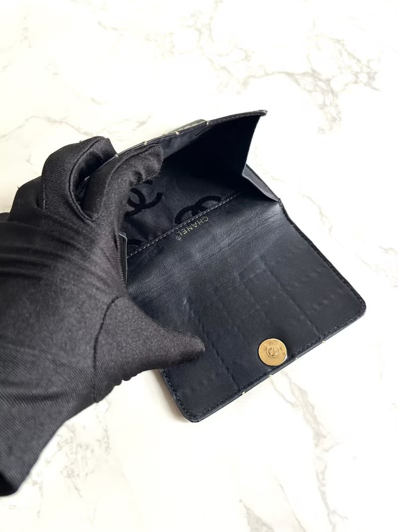 稀有中古二手Chanel黑色外縫線金扣皮革短夾銀包錢包中古包古董包