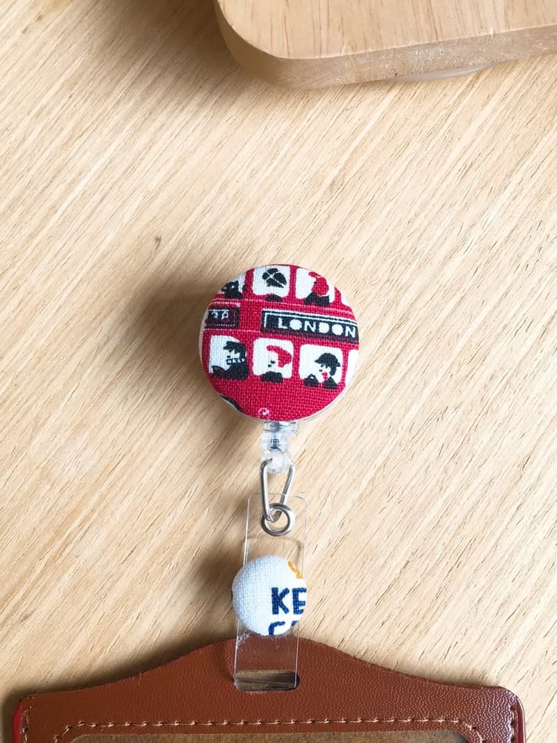 手作好禮 ALL PASS英倫風伸縮扣環 卡套 悠遊卡證件套卡夾 票卡夾
