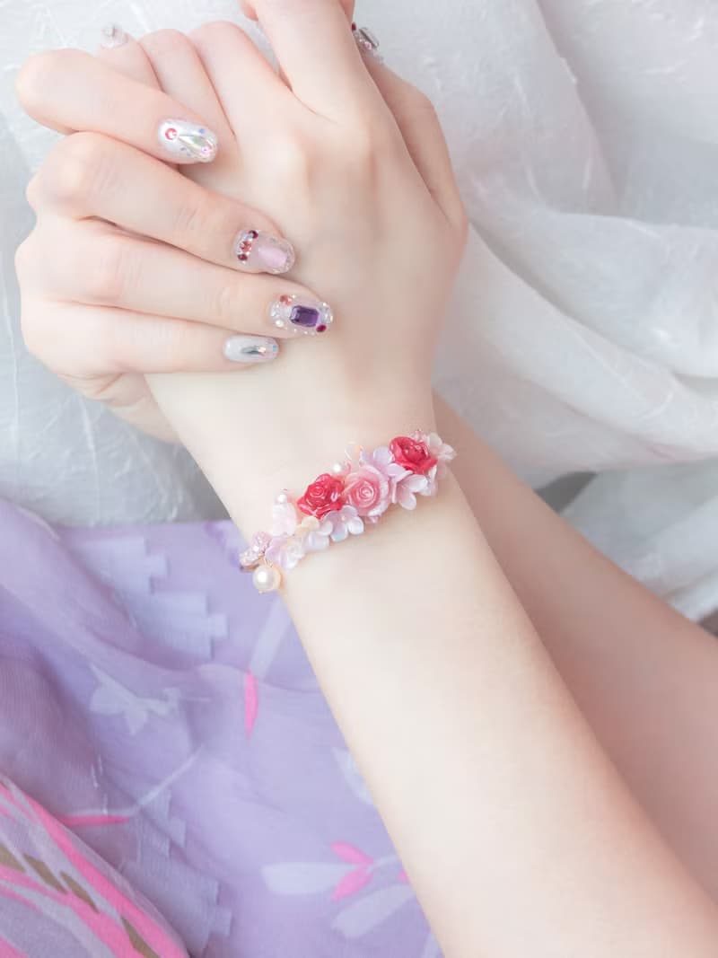 情人節套裝 : 鍍14K金愛心925純銀耳釘 及 玫瑰鍍玫瑰金花束手鐲