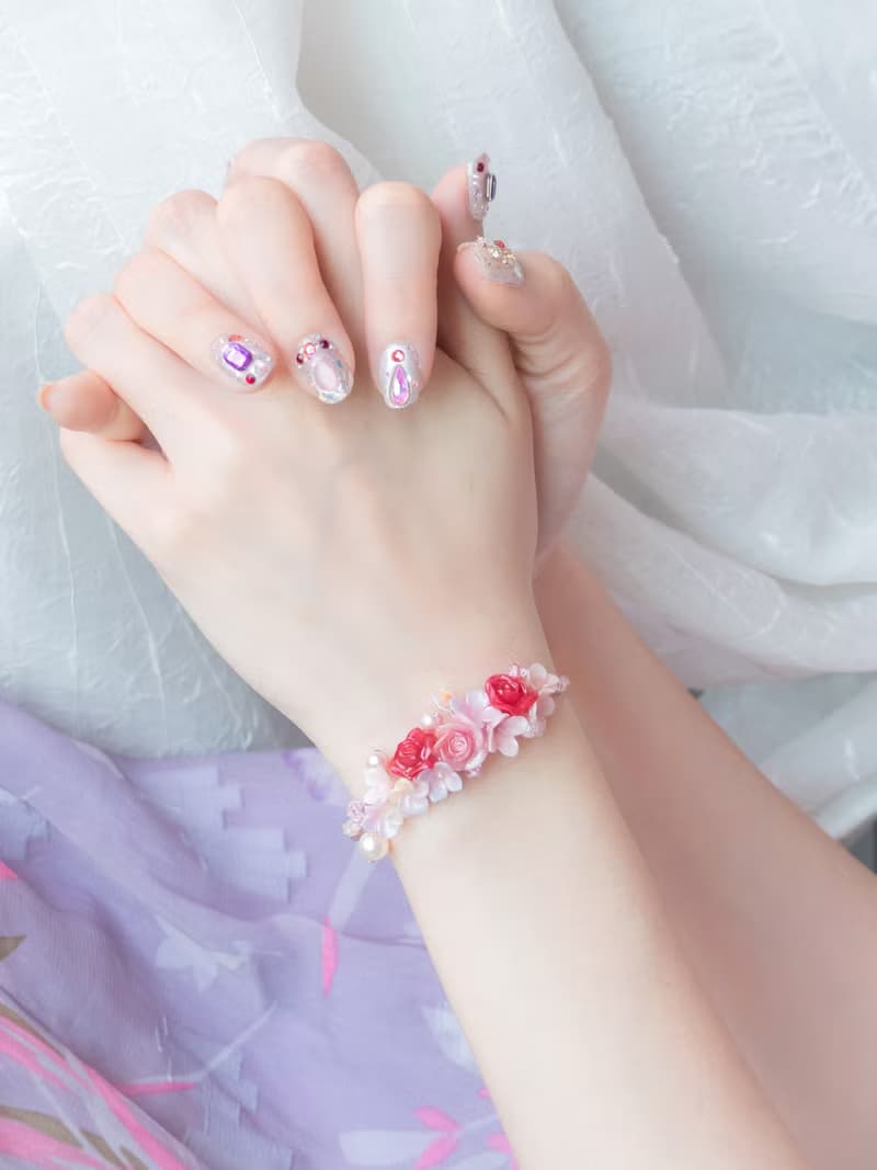 情人節套裝 : 鍍14K金愛心925純銀耳釘 及 玫瑰鍍玫瑰金花束手鐲