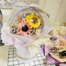 波波球花束/抱抱桶/永生花/索拉花/乾燥花/贈祝賀小卡+花禮提袋