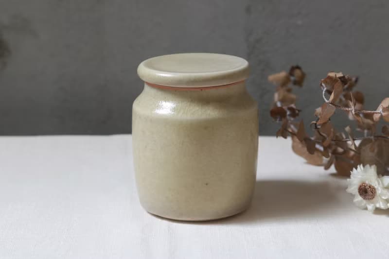 淡黃李灰小茶倉