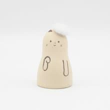 戴著貝雷帽的招財貓  手作陶偶