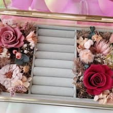 Miss。花謎  極光珠寶花盒 限量附贈永生花香水