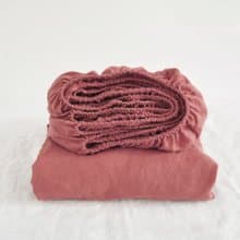 Rust pink linen fitted sheet / Softened linen bed sheet / Deep pocket