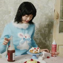 復古玩偶兔 絲絨蝴蝶結 嬰兒藍毛衣 針織衫 贈毛領